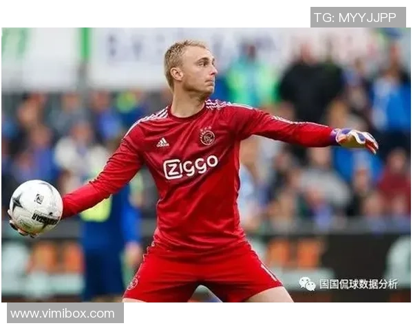 欧冠激战尤文图斯与波尔图战成平局红牌事件引发全场热议